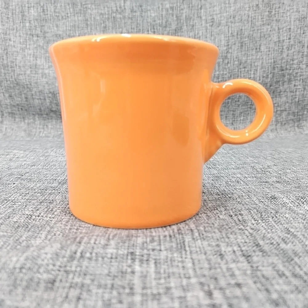 Fiesta Tangerine Orange Fruit Bowl 7 1/4